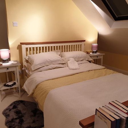 The Old Cornstore A Beautiful Suite Overlooking The Sea Drummore Eksteriør billede