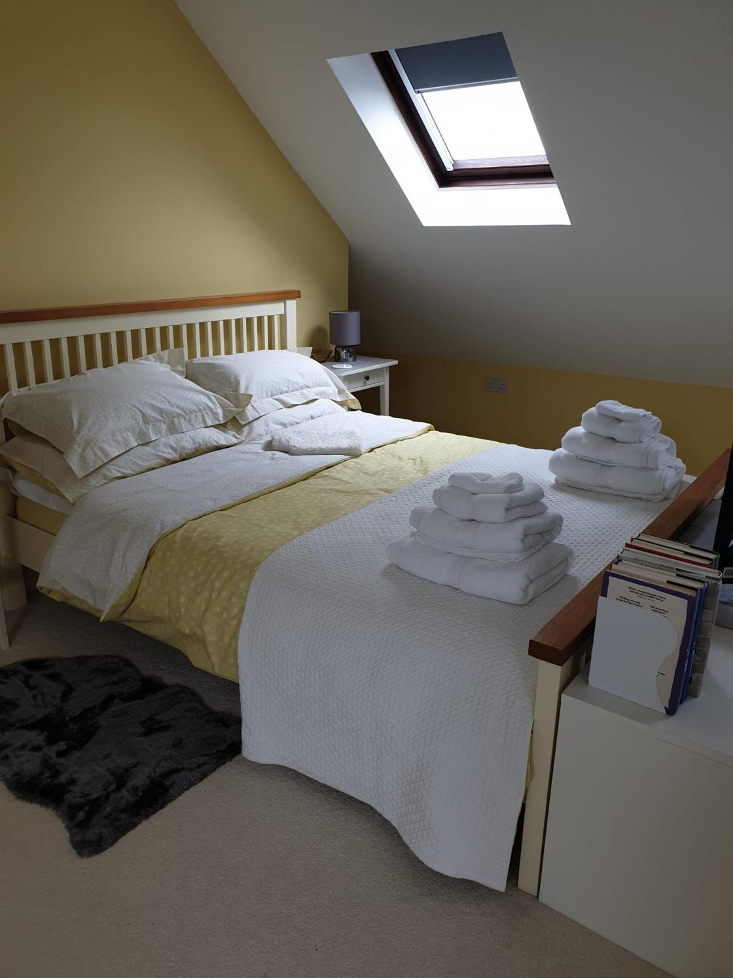 The Old Cornstore A Beautiful Suite Overlooking The Sea Drummore Eksteriør billede