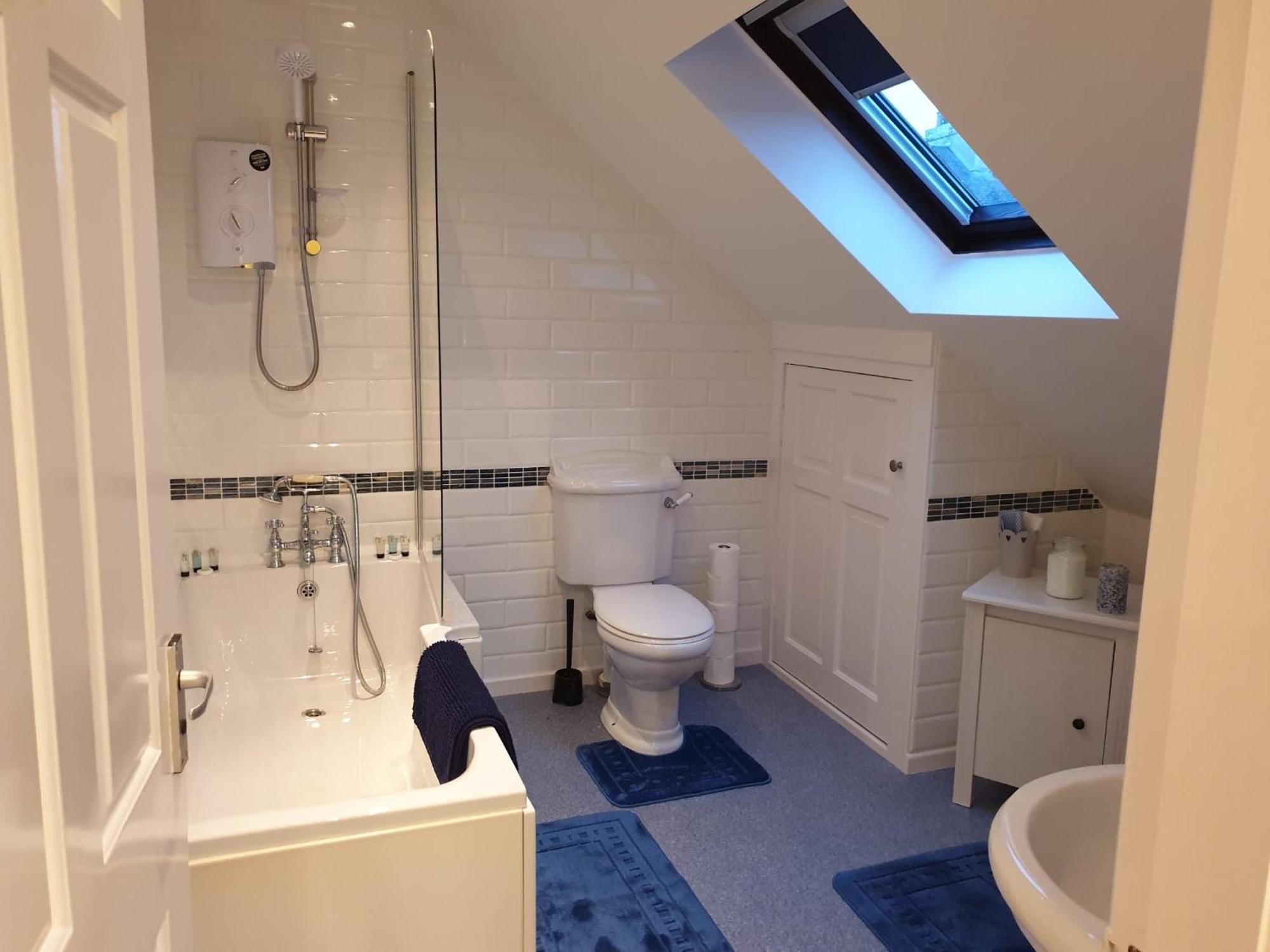 The Old Cornstore A Beautiful Suite Overlooking The Sea Drummore Eksteriør billede