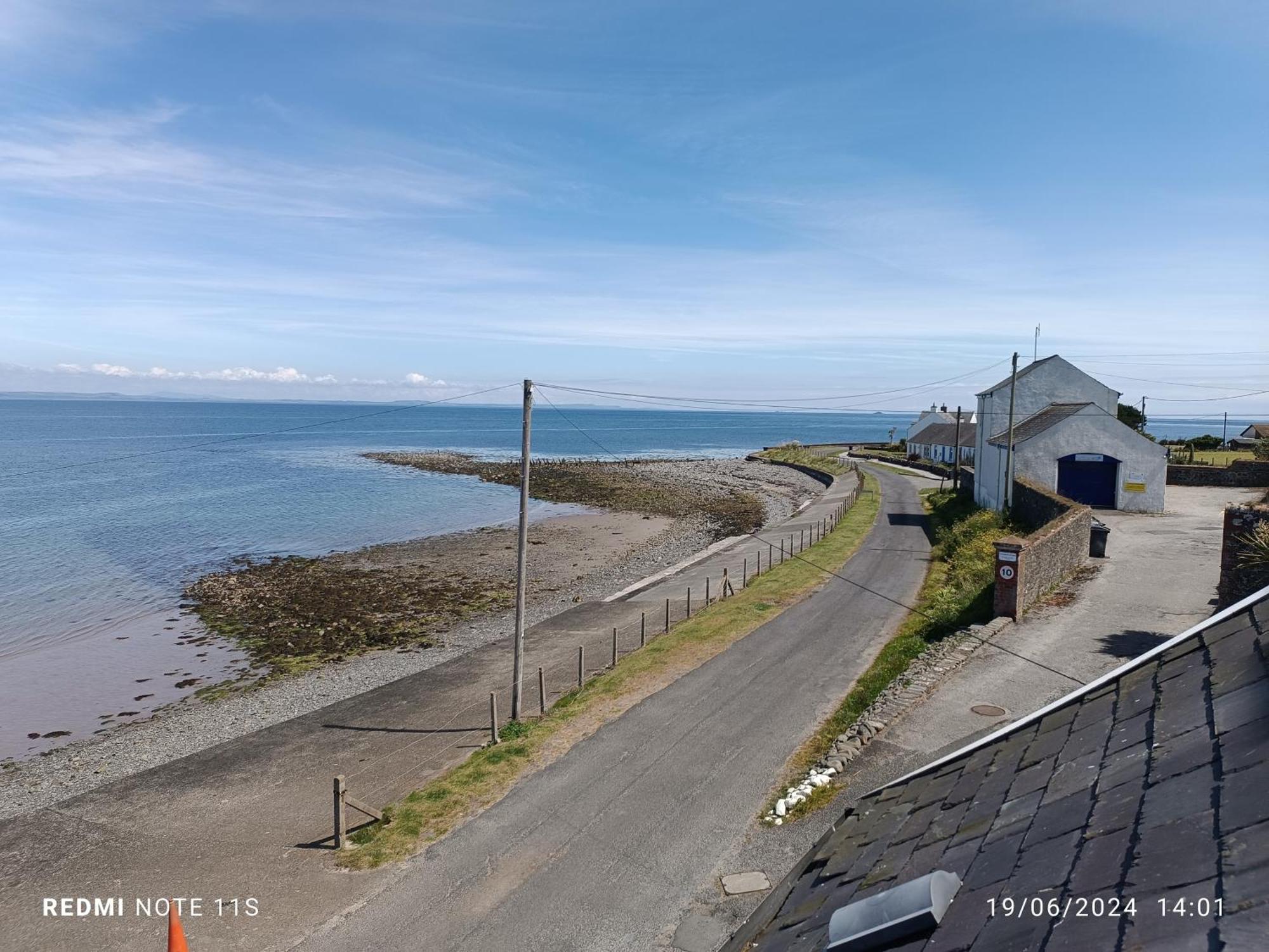 The Old Cornstore A Beautiful Suite Overlooking The Sea Drummore Eksteriør billede